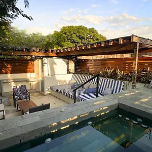 Casa Charlotte - Alma Hotel